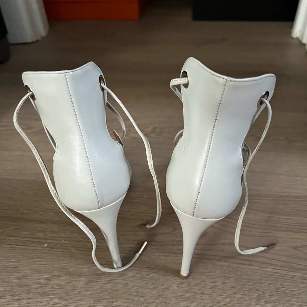 Shoes - Picture 2 of 5